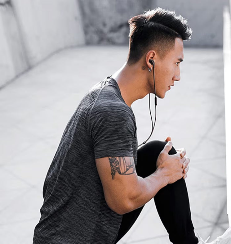 JBL Endurance Run 2 - Auriculares Deportivos Impermeables en la Oreja